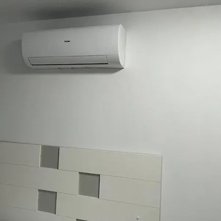 Piso De Lujo En Primera Linea De Playa Y Garaje